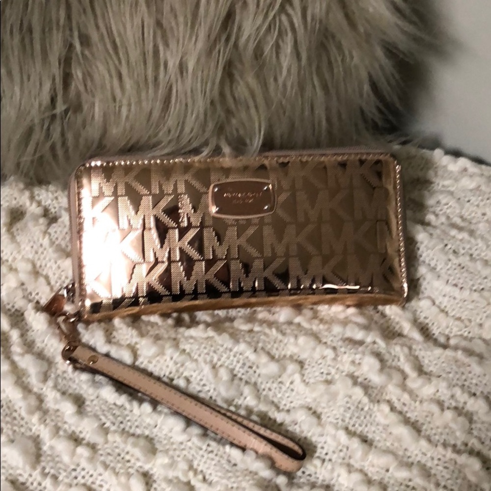 Michael Kors wallet